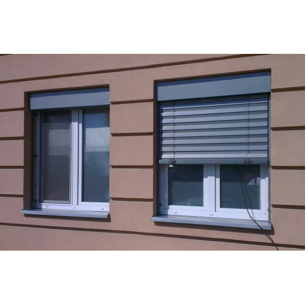 Żaluzja fasadowa Z90 z napędem elektrycznym Somfy z blendąaluminiową