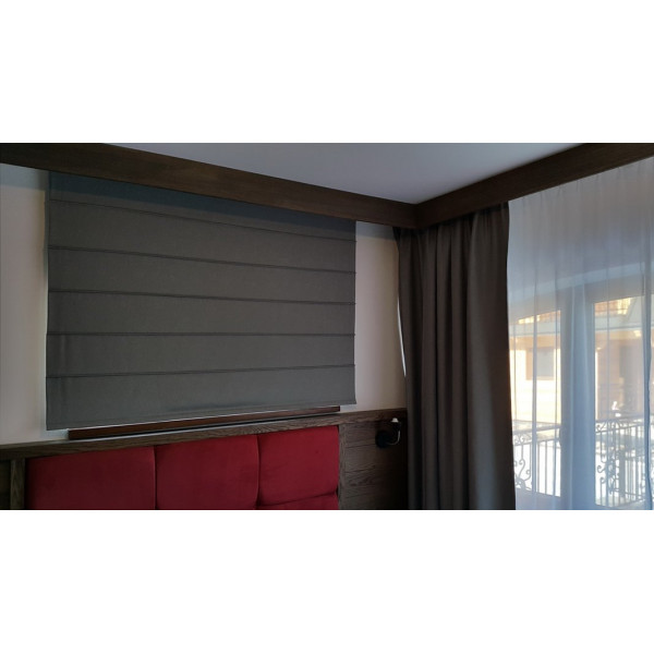 Roleta rzymska zaciemniająca w rozm. 120x160 cm do salonu