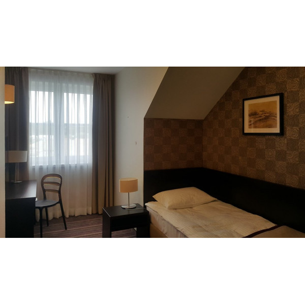 Nowoczesna firana z woalu do pokoju na fleksach szer. 200x250 cm