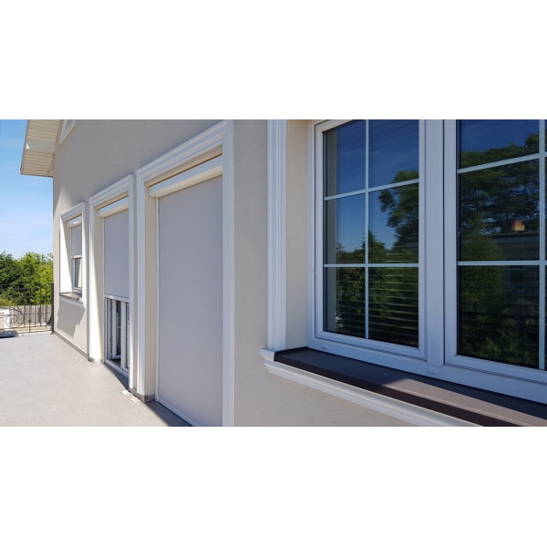 Roleta Screen SK95 ZIP w kolorze "krem" rozm. 120x150 cm napęd elektryczny.