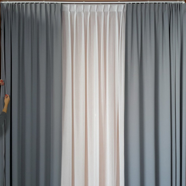 MAG 300 Zasłona zaciemniająca Blackout w kolorze jasnoszarym rozmiar 140x240 cm