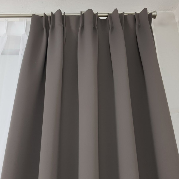 MAG 301 Zasłona Blackout w kolorze jasnoszarym na wymiar 210x240 cm