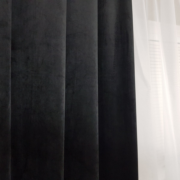 Velvet. Tkanina dekoracyjna zasłonowa o szer. 145 cm