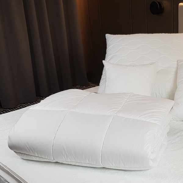 MICRO II Kołdra hotelowa w rozm. 160x200 cm