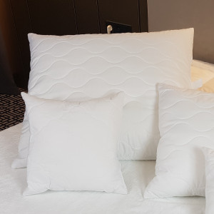 MICRO Poduszka hotelowa w rozm. 70x80 cm