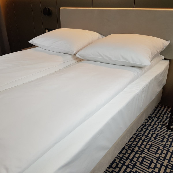 Zestaw poszew MUSSO splot satynowy w rozm. 160x200 cm za 10 szt.