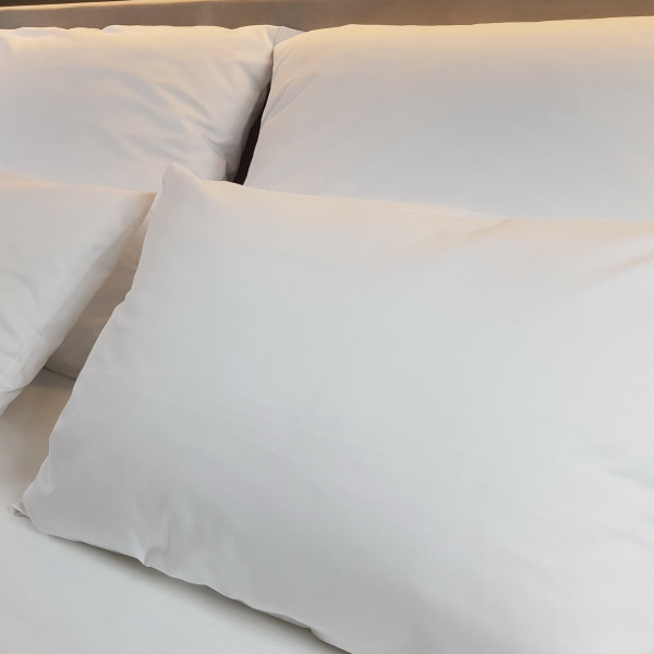 Zestaw poszewek hotelowych MUSSO w rozm. 50x70 cm za 10 szt.