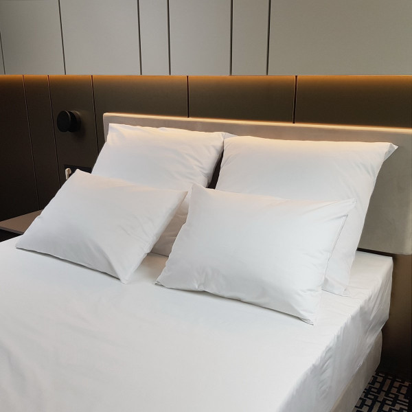Zestaw poszewek hotelowych MUSSO w rozm. 50x70 cm za 10 szt.
