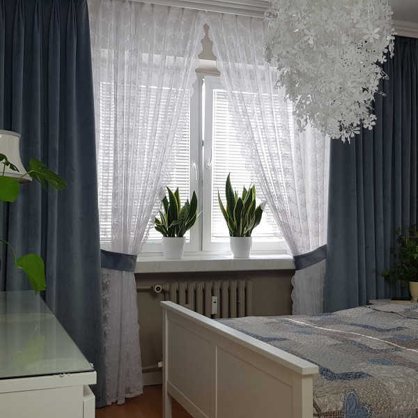 Żaluzja drewniana biała 25 mm do sypialni w rozm. 59x120 cm