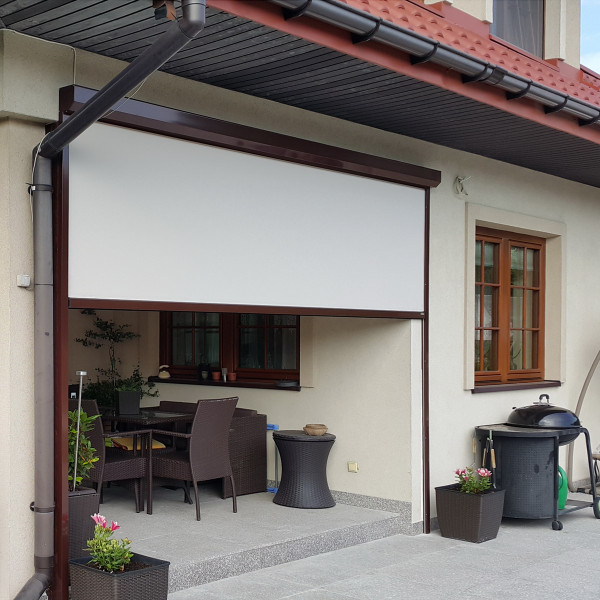 Roleta zewnętrzna SK45 typu Screen w rozm. 380x300 cm