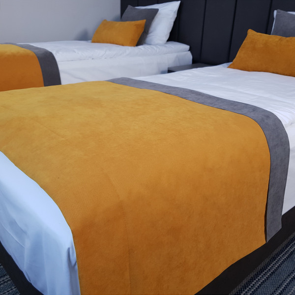 Pasaż na łóżko hotelowe PAS 321 w rozm. 80x140 cm za 30 szt.