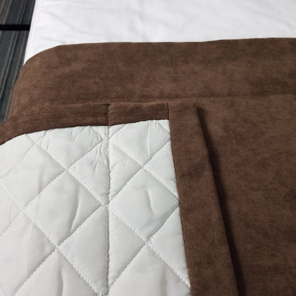 Szal hotelowy PAS 336 na łóżko w rozm. 80x140 cm za 30 szt.