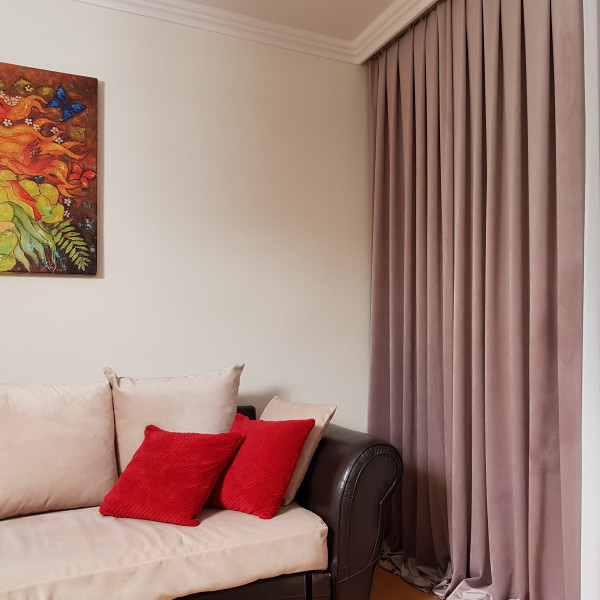 04 Velutto. Tkanina dekoracyjna zasłonowa o szer. 145 cm