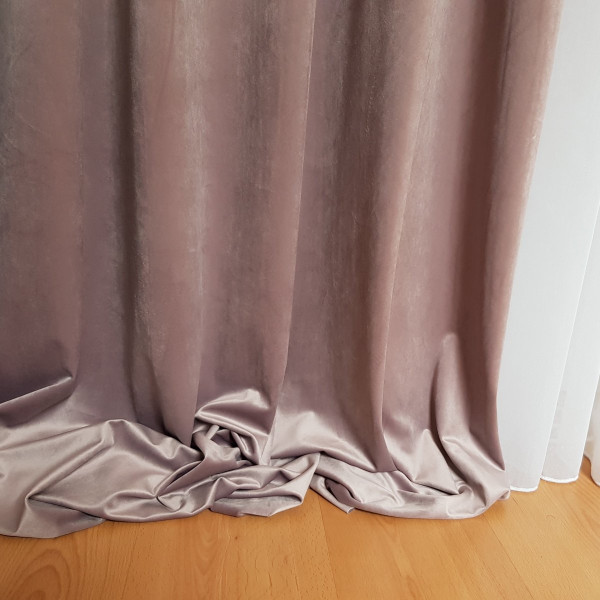 04 Velutto. Tkanina dekoracyjna zasłonowa o szer. 145 cm