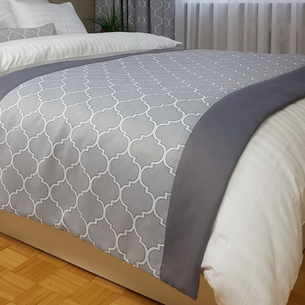 1. SkyRoom32. Pokój wzorcowy w hotelu SKY001