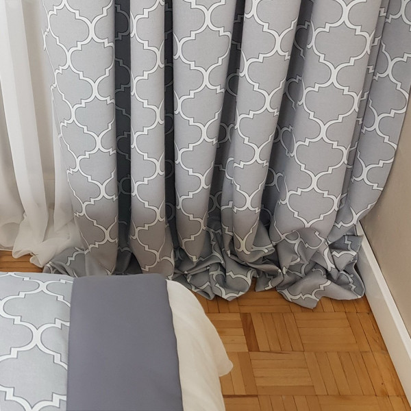 1. SkyRoom32. Pokój wzorcowy w hotelu SKY001