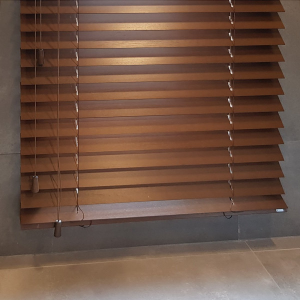 Żaluzja wewnętrzna drewniana 70 mm w rozm. 90x260 cm