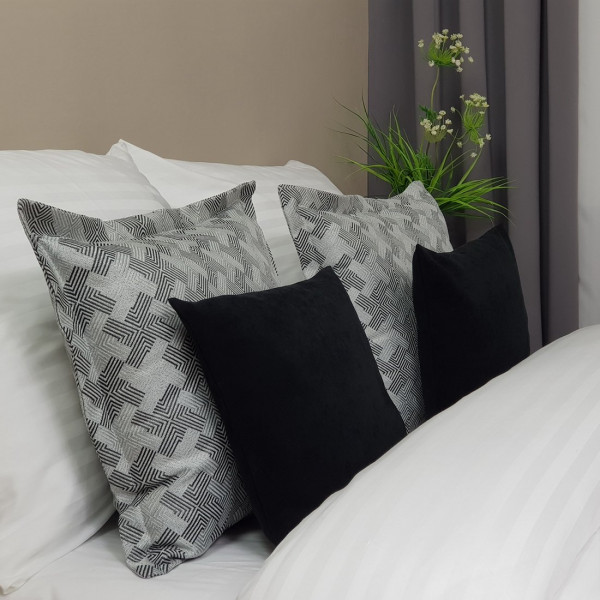 4. SkyRoom32. Pokój wzorcowy w hotelu SKY004