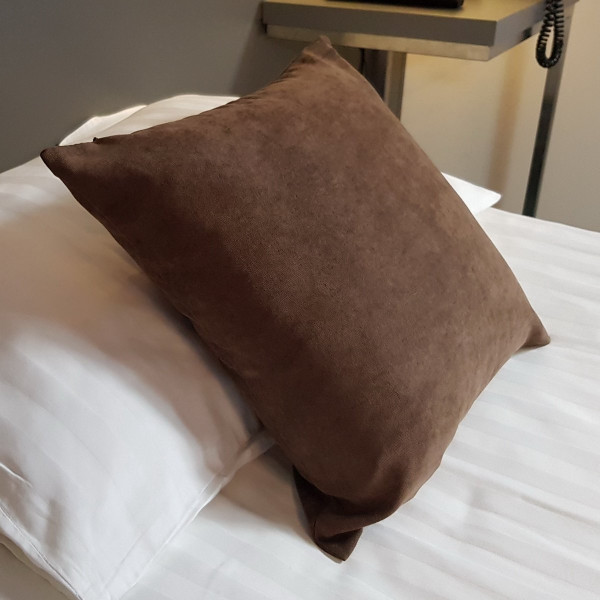 Poszewka ozdobna na poduszkę rozm. 40x40 cm za 10 szt. POS 311