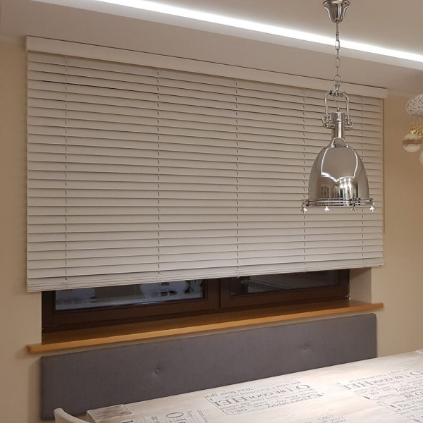 Żaluzje drewniane białe 100x150 cm Modern 50 mm