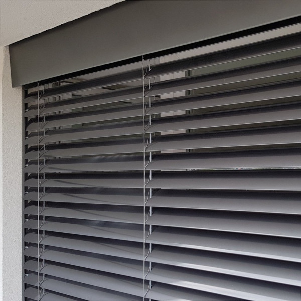 Żaluzja fasadowa zewnętrzna C80 szer. 80x160 cm