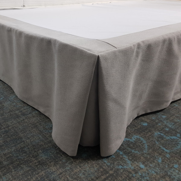 Osłona zabezpieczająca na łóżko rozm. 180x200x30 cm MSK02