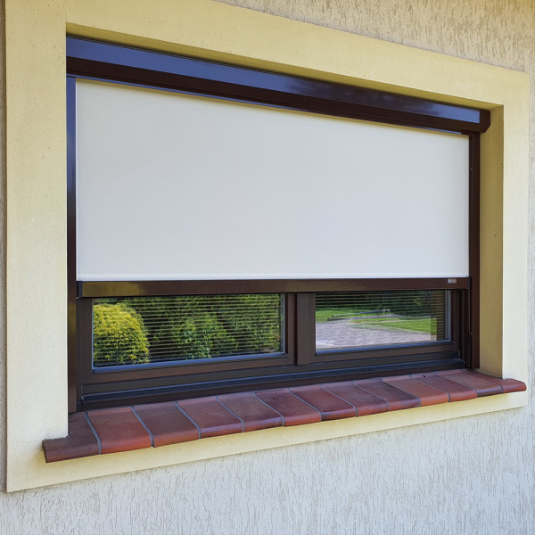 Roleta zewnętrzna screen na wymiar 180x120 cm SK 45/85